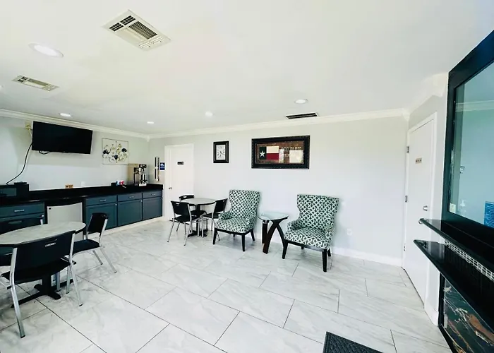 Executive Inn And Suites Houston